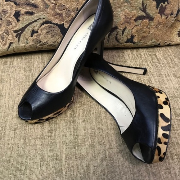 Anne Klein - Picture 2 of 2